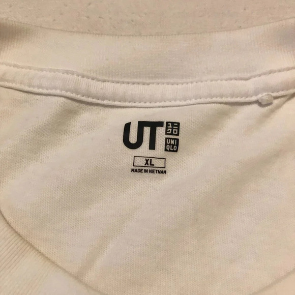 Uniqlo Boston Museum of Fine  Arts Tshirt Mens Size XL Shirt - Picture 4 of 16